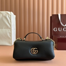 Gucci Satchel Bags